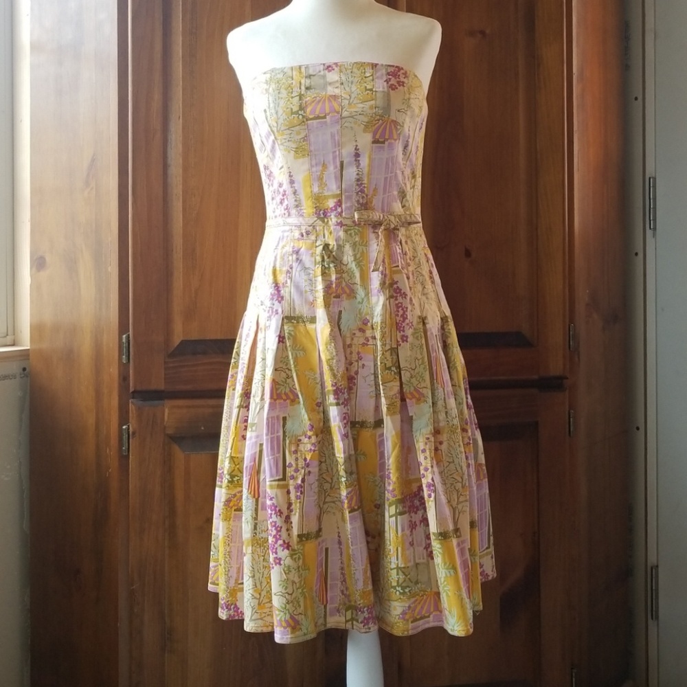 Kay Unger Strapless Spring or Summer Dress Size 8